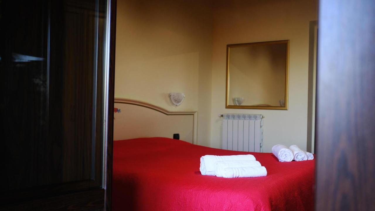 Relais Il Feudo Bed and Breakfast Beltiglio Eksteriør billede